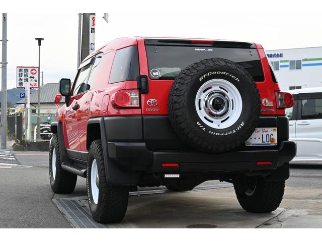 FJクルーザー レッドカラーパッケージ 新品16インチアルミホイール フルセグナビ 前後ドラレコナビ連動 バックカメラ USバンパー フォグランプ BFGタイヤ フロントリフトアップ(42枚目)