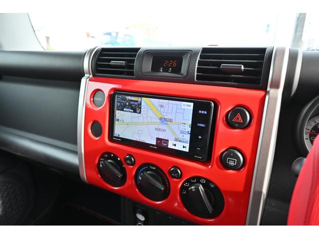 FJクルーザー レッドカラーパッケージ 新品16インチアルミホイール フルセグナビ 前後ドラレコナビ連動 バックカメラ USバンパー フォグランプ BFGタイヤ フロントリフトアップ(55枚目)