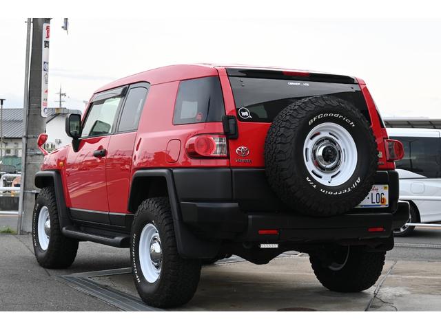 FJクルーザー レッドカラーパッケージ 新品16インチアルミホイール フルセグナビ 前後ドラレコナビ連動 バックカメラ USバンパー フォグランプ BFGタイヤ フロントリフトアップ(69枚目)