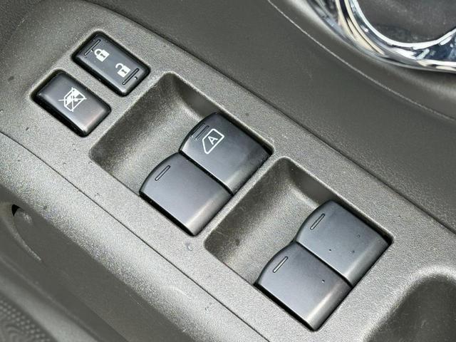 キューブ １５Ｘ　インディゴ＋プラズマ　／禁煙車／ブリジストン・レグノタイヤ／インテリジェントキー／キセノンヘッドライト／フルセグナビ／Ｂｌｕｅｔｏｏｔｈ／革巻きステアリング／オートエアコン（56枚目）