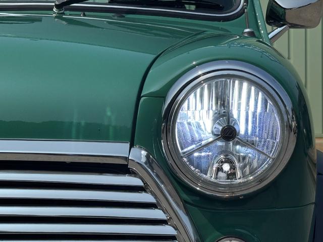 ＭＩＮＩ １．３　／４ＭＴ／ＮＥＷ全塗装済／ゴムモール、モール、メッキパーツ、ミラー、グリル、窓枠、ガラスモール、エンブレム、オーバーフェンダー新品交換済／マフラー新品／ＬＥＤヘッドライト（22枚目）
