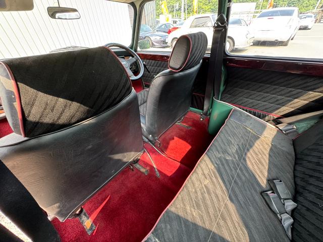 ＭＩＮＩ １．３　／４ＭＴ／ＮＥＷ全塗装済／ゴムモール、モール、メッキパーツ、ミラー、グリル、窓枠、ガラスモール、エンブレム、オーバーフェンダー新品交換済／マフラー新品／ＬＥＤヘッドライト（64枚目）