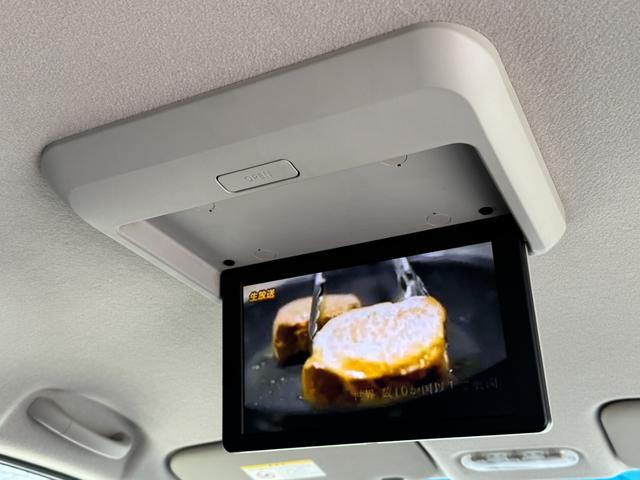 セレナ ハイウェイスター　Ｓ－ハイブリッド　／２６後期／後席モニターフルセグ／Ｂｌｕｅｔｏｏｔｈ／ＤＶＤ再生／バックカメラ／両側電動スライド／インテリジェントキー／キセノンヘッドライト／ＥＴＣ（5枚目）