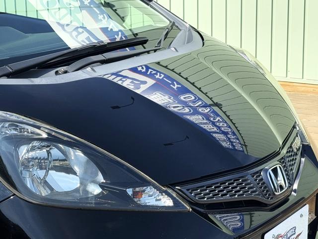 フィット RS /後期/6MT/APEXIマフラー/16AW/ローダウン/無限ステアリング/カーボン調シート/リアスポイラー/TV/Bluetooth/CD/AUX/オートライト/オートAC/ETC/キーレスエントリ(19枚目)