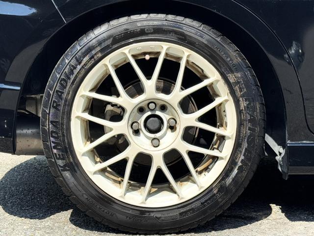 フィット RS /後期/6MT/APEXIマフラー/16AW/ローダウン/無限ステアリング/カーボン調シート/リアスポイラー/TV/Bluetooth/CD/AUX/オートライト/オートAC/ETC/キーレスエントリ(38枚目)