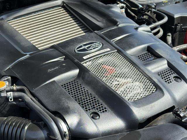 レガシィB4 2.0GT /5MT/spec B18AW/水平対向/HIDヘッドライト/キーレスエントリー/パワーシート/革巻きMOMOステアリング/記録簿8枚有/(9枚目)