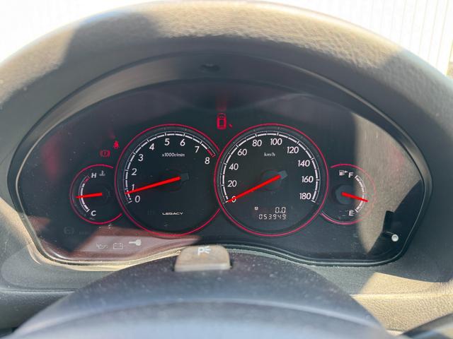 レガシィB4 2.0GT /5MT/spec B18AW/水平対向/HIDヘッドライト/キーレスエントリー/パワーシート/革巻きMOMOステアリング/記録簿8枚有/(17枚目)