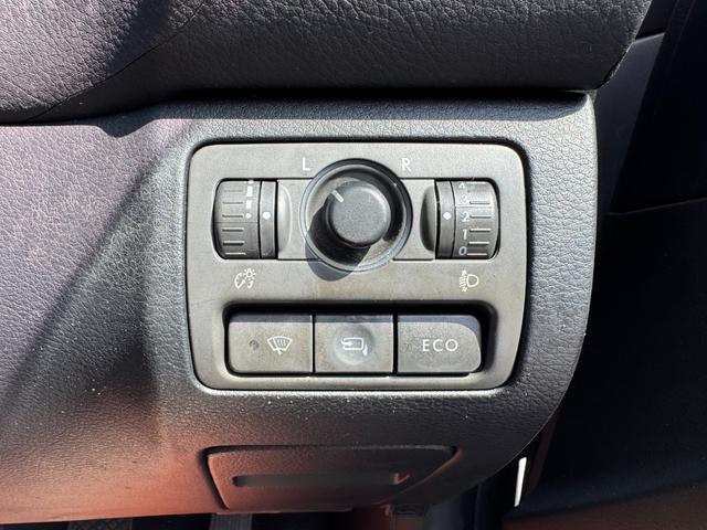 レガシィB4 2.0GT /5MT/spec B18AW/水平対向/HIDヘッドライト/キーレスエントリー/パワーシート/革巻きMOMOステアリング/記録簿8枚有/(21枚目)