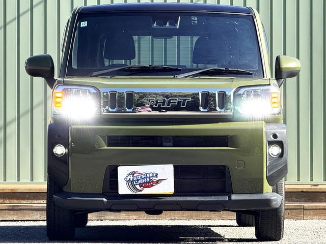 タフト Ｇ　クロムベンチャー　／禁煙車／スカイフィールトップ／純正ナビ／ＴＶ／Ｂｌｕｅｔｏｏｔｈ／ＤＶＤ／バックカメラ／スマートキー／ＬＥＤヘッドライト／電動パーキング／前席シートヒーター／パーキングセンサー／オートＡＣ（5枚目）