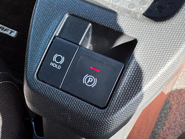 タフト Ｇ　クロムベンチャー　／禁煙車／スカイフィールトップ／純正ナビ／ＴＶ／Ｂｌｕｅｔｏｏｔｈ／ＤＶＤ／バックカメラ／スマートキー／ＬＥＤヘッドライト／電動パーキング／前席シートヒーター／パーキングセンサー／オートＡＣ（57枚目）