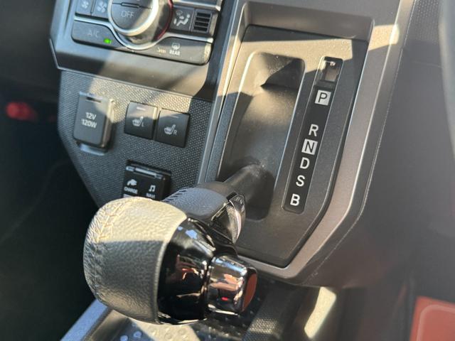タフト Ｇ　クロムベンチャー　／禁煙車／スカイフィールトップ／純正ナビ／ＴＶ／Ｂｌｕｅｔｏｏｔｈ／ＤＶＤ／バックカメラ／スマートキー／ＬＥＤヘッドライト／電動パーキング／前席シートヒーター／パーキングセンサー／オートＡＣ（58枚目）