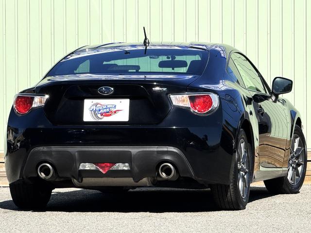 BRZ R /6MT/記録簿/16インチホイール/フルセグ/Bluetooth/キーレスエントリー/エアコン/ETC/(2枚目)