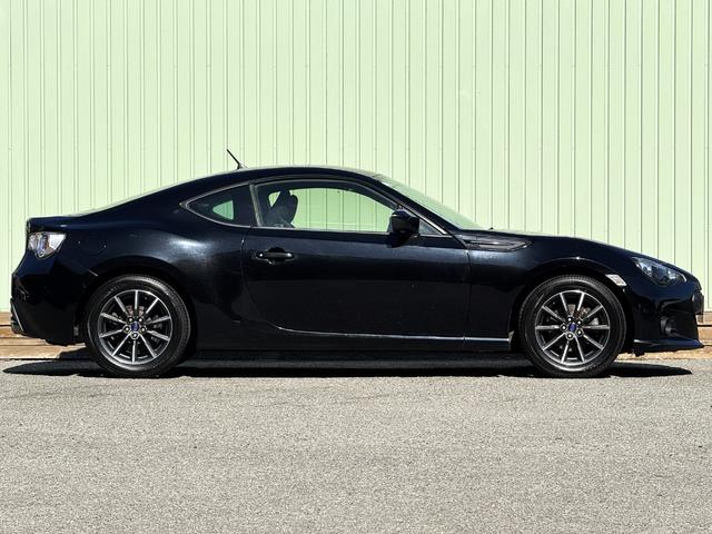 BRZ R /6MT/記録簿/16インチホイール/フルセグ/Bluetooth/キーレスエントリー/エアコン/ETC/(13枚目)