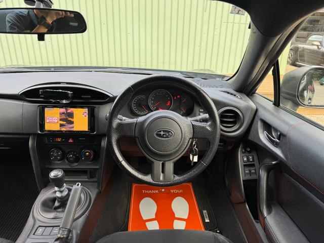 BRZ R /6MT/記録簿/16インチホイール/フルセグ/Bluetooth/キーレスエントリー/エアコン/ETC/(61枚目)