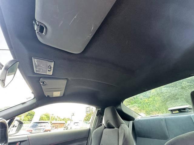 BRZ R /6MT/記録簿/16インチホイール/フルセグ/Bluetooth/キーレスエントリー/エアコン/ETC/(64枚目)