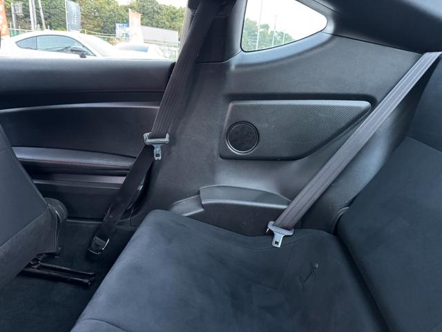 BRZ R /6MT/記録簿/16インチホイール/フルセグ/Bluetooth/キーレスエントリー/エアコン/ETC/(69枚目)