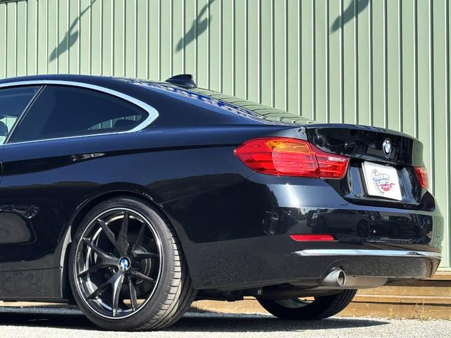 4シリーズ 420iクーペ ラグジュアリー /社外19AW/衝突軽減ブレーキ/黒革シート/シートヒーター/パワーシート/アダプティブクルーズ/ヘッドアップディスプレイ/CLソナー/I-DRIVEナビ/Bluetooth/Bカメラ/スマートキー/(17枚目)