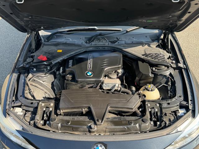 4シリーズ 420iクーペ ラグジュアリー /社外19AW/衝突軽減ブレーキ/黒革シート/シートヒーター/パワーシート/アダプティブクルーズ/ヘッドアップディスプレイ/CLソナー/I-DRIVEナビ/Bluetooth/Bカメラ/スマートキー/(36枚目)