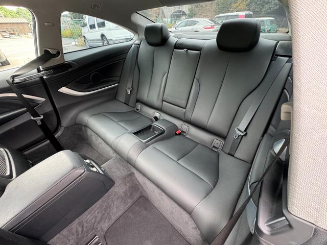 4シリーズ 420iクーペ ラグジュアリー /社外19AW/衝突軽減ブレーキ/黒革シート/シートヒーター/パワーシート/アダプティブクルーズ/ヘッドアップディスプレイ/CLソナー/I-DRIVEナビ/Bluetooth/Bカメラ/スマートキー/(75枚目)