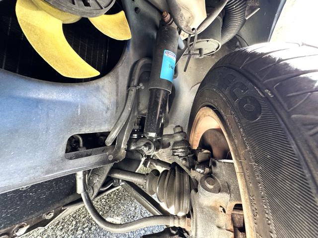 MINI クーパー /禁煙車/革シート/エアコン動作確認/天張り垂れ無し/ETC/12インチクーパーホイール/革巻きステアリング/ウッド調パネル/(36枚目)