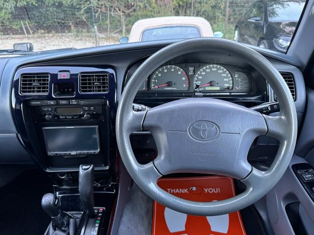 ハイラックスサーフ SSR-X /BFグットリッチ/FUEL16AW/メッキバンパー/背面レス/ルーフレール/フルセグTVナビ/Bluetooth/CD/DVD/キーレスエントリー/黒革調シートカバー/ETC/オートエアコン/(68枚目)