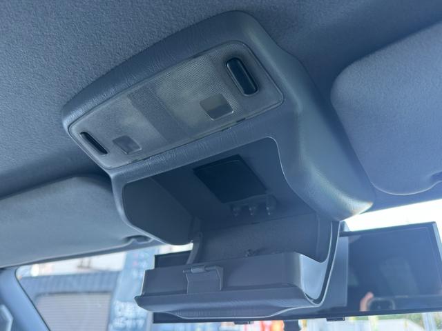 ハイラックスサーフ SSR-X /BFグットリッチ/FUEL16AW/メッキバンパー/背面レス/ルーフレール/フルセグTVナビ/Bluetooth/CD/DVD/キーレスエントリー/黒革調シートカバー/ETC/オートエアコン/(72枚目)