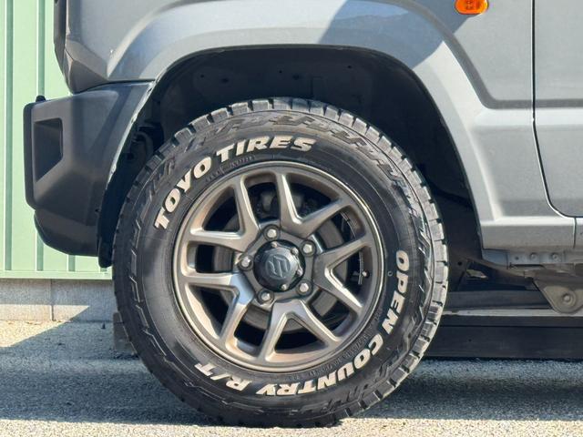 ジムニー XC /1オーナー車/ターボ/衝突軽減/フジツボマフラー/RTタイヤ/クルコン/LEDライト/ケンウッド8インチナビ/フルセグTV/Bluetooth/CD/DVD/Bカメラ/スマートキー/シートヒーター/(28枚目)