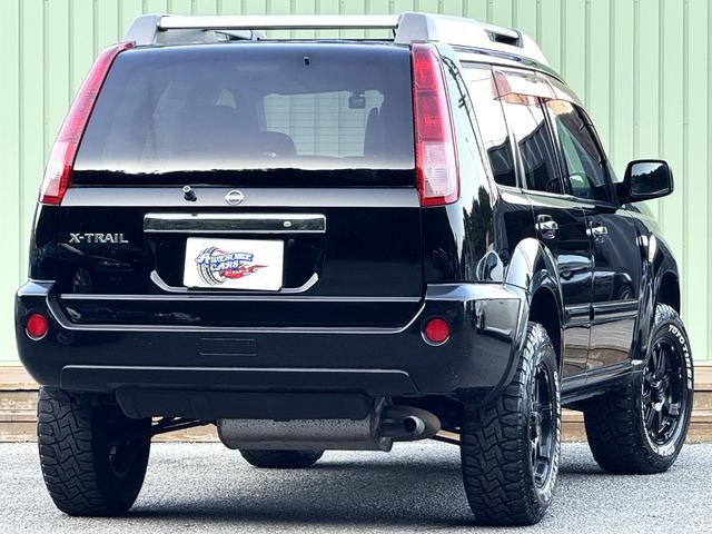 エクストレイル S /リフトUP/ルーフキャリア/ルーフライト/ナルディステアリング/ディスプレイオーディオ/Apple CarPray/Bluetooth/Bカメラ/ATタイヤ/防水シート/シートヒーター/インテリキー(2枚目)