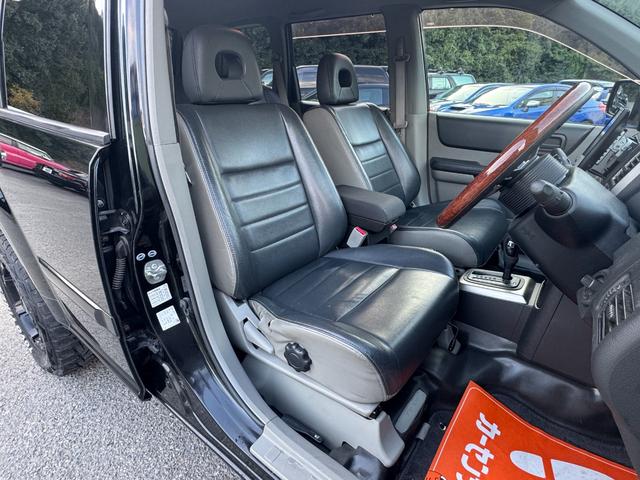 エクストレイル S /リフトUP/ルーフキャリア/ルーフライト/ナルディステアリング/ディスプレイオーディオ/Apple CarPray/Bluetooth/Bカメラ/ATタイヤ/防水シート/シートヒーター/インテリキー(32枚目)