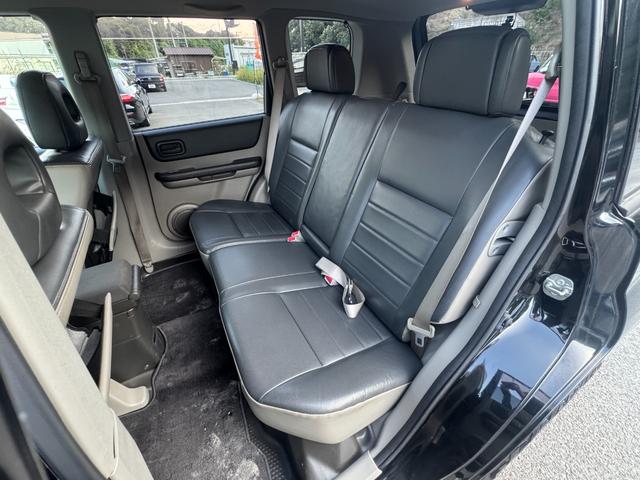 エクストレイル S /リフトUP/ルーフキャリア/ルーフライト/ナルディステアリング/ディスプレイオーディオ/Apple CarPray/Bluetooth/Bカメラ/ATタイヤ/防水シート/シートヒーター/インテリキー(52枚目)