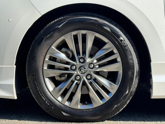 アルファード Z /モデリスタエアロ&マフラー/13.2インチ有機EL後席モニター/トヨタチームメイト/カラーHUD/左右独立ムーンルーフ/デジタルインナーミラー/ラグジュアリーフロアマット/ETC2.0/スペアタイヤ(25枚目)