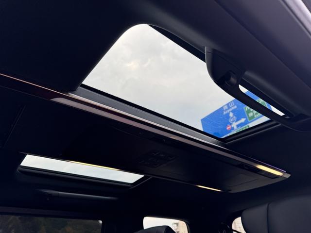 アルファード Z /モデリスタエアロ&マフラー/13.2インチ有機EL後席モニター/トヨタチームメイト/カラーHUD/左右独立ムーンルーフ/デジタルインナーミラー/ラグジュアリーフロアマット/ETC2.0/スペアタイヤ(31枚目)