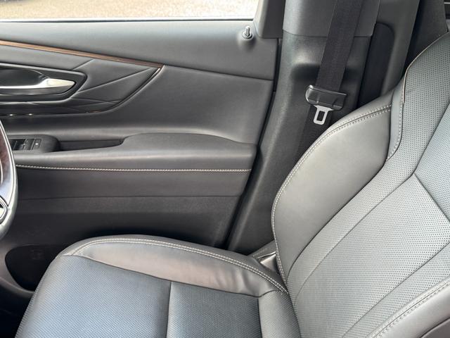 アルファード Z /モデリスタエアロ&マフラー/13.2インチ有機EL後席モニター/トヨタチームメイト/カラーHUD/左右独立ムーンルーフ/デジタルインナーミラー/ラグジュアリーフロアマット/ETC2.0/スペアタイヤ(40枚目)