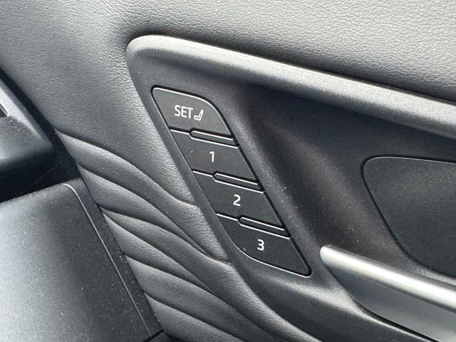 アルファード Z /モデリスタエアロ&マフラー/13.2インチ有機EL後席モニター/トヨタチームメイト/カラーHUD/左右独立ムーンルーフ/デジタルインナーミラー/ラグジュアリーフロアマット/ETC2.0/スペアタイヤ(42枚目)