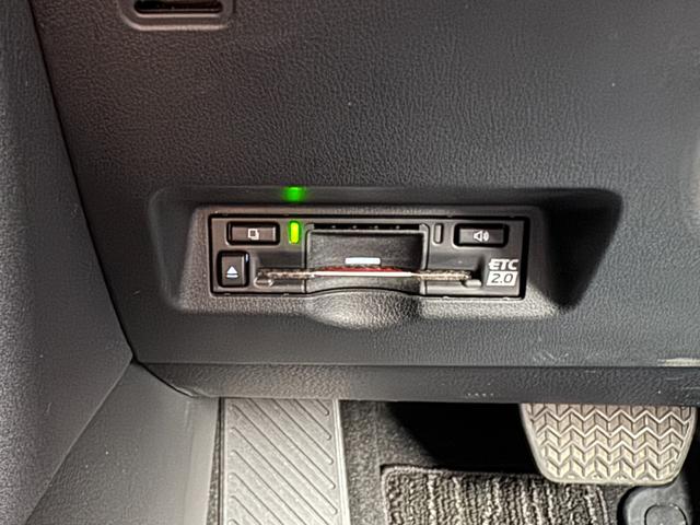 アルファード Z /モデリスタエアロ&マフラー/13.2インチ有機EL後席モニター/トヨタチームメイト/カラーHUD/左右独立ムーンルーフ/デジタルインナーミラー/ラグジュアリーフロアマット/ETC2.0/スペアタイヤ(56枚目)