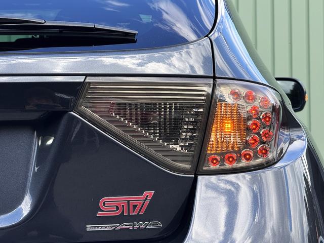 インプレッサ WRX STi /6MT/TB交換済み/spirit車高調/HKSマフラー/ADVANRacing17AW/アルミラジエーター/ZERO SPORTエアクリ/SI-DRIVE/STIリップ/STIRECARO/HID(42枚目)
