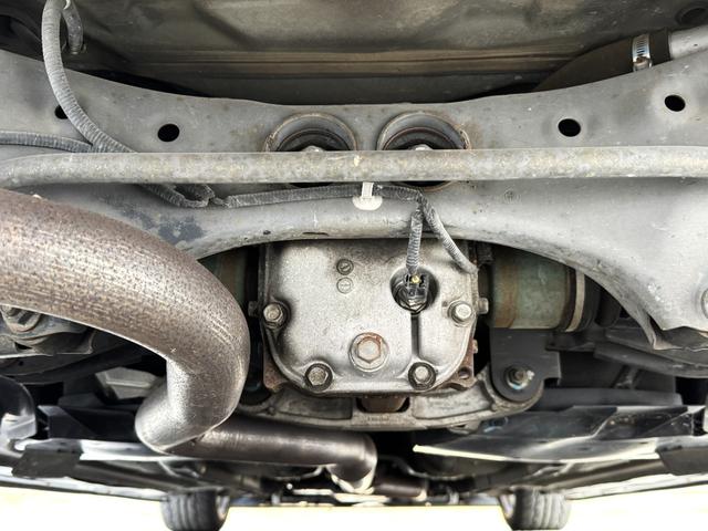 インプレッサ WRX STi /6MT/TB交換済み/spirit車高調/HKSマフラー/ADVANRacing17AW/アルミラジエーター/ZERO SPORTエアクリ/SI-DRIVE/STIリップ/STIRECARO/HID(80枚目)