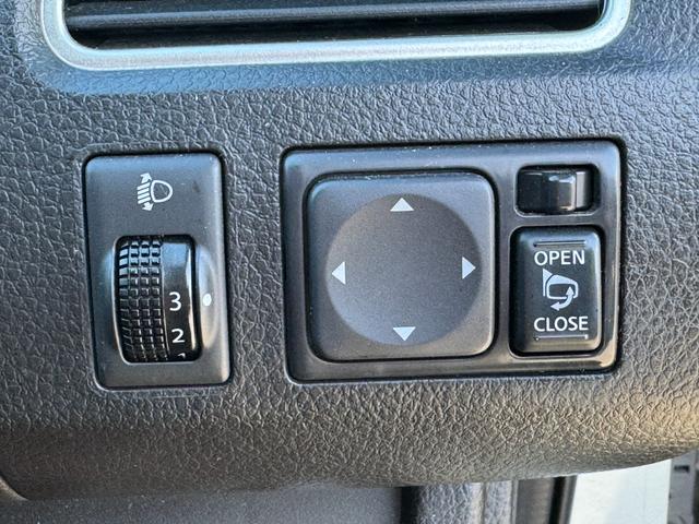 セレナ ハイウェイスター S-ハイブリッド 禁煙車/エアロ/16AW/フルセグナビ/Bluetooth/DVD/バックカメラ/インテリジェトキ―/キセノンヘッドライト/アイドリングストップ/クルコン/電動スライドドア/ETC/車検受渡(47枚目)