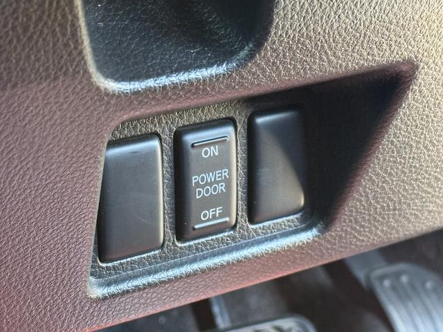 セレナ ハイウェイスター S-ハイブリッド 禁煙車/エアロ/16AW/フルセグナビ/Bluetooth/DVD/バックカメラ/インテリジェトキ―/キセノンヘッドライト/アイドリングストップ/クルコン/電動スライドドア/ETC/車検受渡(53枚目)