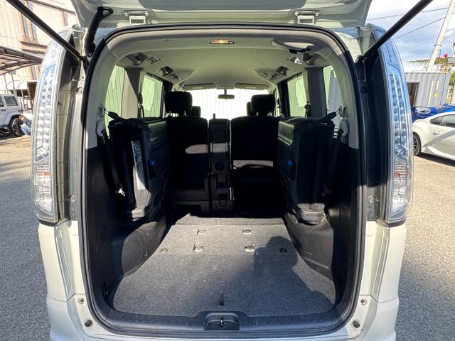 セレナ ハイウェイスター S-ハイブリッド 禁煙車/エアロ/16AW/フルセグナビ/Bluetooth/DVD/バックカメラ/インテリジェトキ―/キセノンヘッドライト/アイドリングストップ/クルコン/電動スライドドア/ETC/車検受渡(79枚目)