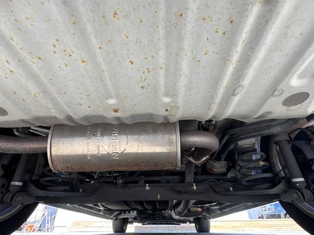 セレナ ハイウェイスター S-ハイブリッド 禁煙車/エアロ/16AW/フルセグナビ/Bluetooth/DVD/バックカメラ/インテリジェトキ―/キセノンヘッドライト/アイドリングストップ/クルコン/電動スライドドア/ETC/車検受渡(80枚目)