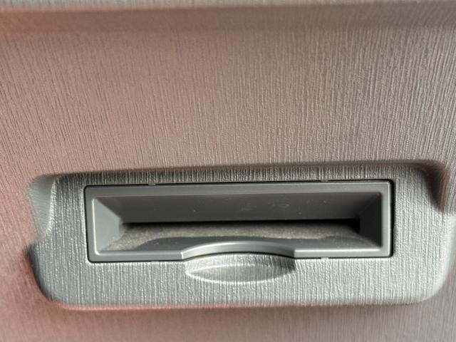 プリウスアルファ Ｇツーリングセレクション　／禁煙車／ガラスルーフ／３列シート／ＬＥＤヘッドライト／クルーズコントロール／フルセグ／Ｂｌｕｅｔｏｏｔｈ／ＣＤ／ＤＶＤ／Ｂカメラ／スマートキー／１７ＡＷ／ＥＴＣ／（58枚目）