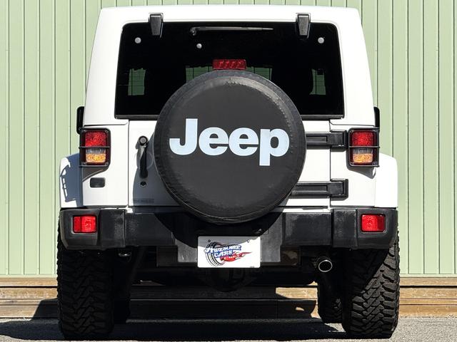 ジープ・ラングラーアンリミテッド 　／禁煙車／ＬＥＸＸＥＬ　ＯＵＴＬＡＷ　１７ＡＷ／ＹＯＫＯＨＡＭＡ　ＧＥＯＬＡＮＤＡＲ　ＭＴタイヤ／Ｊｅｅｐタイヤカバー／クルコン／キーレスエントリー／カロッツェリア／フルセグ／Ｂｌｕｅｔｏｏｔｈ／（9枚目）