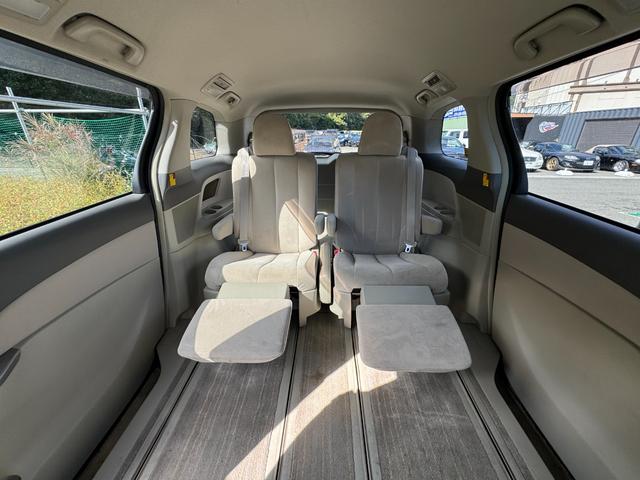 エスティマ 2.4アエラス Gエディション /特別仕様車/7人乗/キャプテンシ-ト/Kranze20AW/両側電動スライド/クルコン/後席モニター/フルセグ/Bluetooth/CD/DVD/Bカメラ/ウッドコンビステアリング/HIDライト/(7枚目)