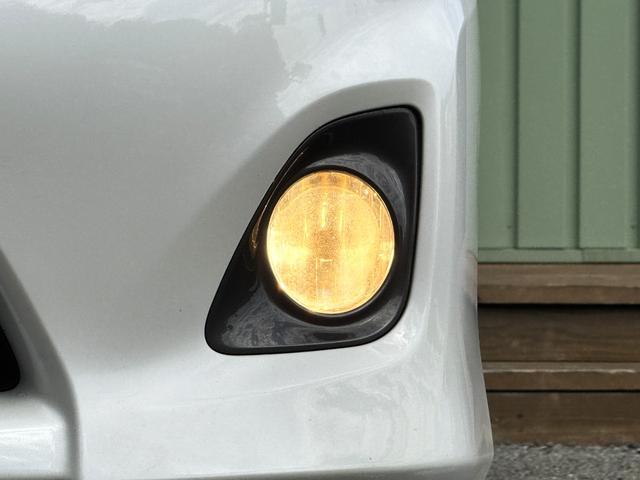 エスティマ 2.4アエラス Gエディション /特別仕様車/7人乗/キャプテンシ-ト/Kranze20AW/両側電動スライド/クルコン/後席モニター/フルセグ/Bluetooth/CD/DVD/Bカメラ/ウッドコンビステアリング/HIDライト/(26枚目)