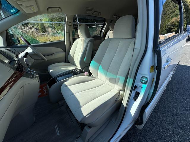 エスティマ 2.4アエラス Gエディション /特別仕様車/7人乗/キャプテンシ-ト/Kranze20AW/両側電動スライド/クルコン/後席モニター/フルセグ/Bluetooth/CD/DVD/Bカメラ/ウッドコンビステアリング/HIDライト/(63枚目)