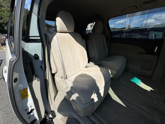 エスティマ 2.4アエラス Gエディション /特別仕様車/7人乗/キャプテンシ-ト/Kranze20AW/両側電動スライド/クルコン/後席モニター/フルセグ/Bluetooth/CD/DVD/Bカメラ/ウッドコンビステアリング/HIDライト/(70枚目)