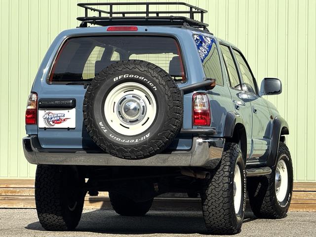 ハイラックスサーフ SSR-X /WEED2.5インチup/DEANホイール/ルーフキャリア/サイドステップ/サイド出しマフラー/赤革調シートカバー/NARDIステアリング/フルセグナビ/Bluetooth/DVD/Bカメラ/ETC(2枚目)