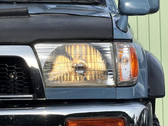 ハイラックスサーフ SSR-X /WEED2.5インチup/DEANホイール/ルーフキャリア/サイドステップ/サイド出しマフラー/赤革調シートカバー/NARDIステアリング/フルセグナビ/Bluetooth/DVD/Bカメラ/ETC(25枚目)