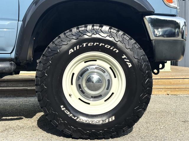 ハイラックスサーフ SSR-X /WEED2.5インチup/DEANホイール/ルーフキャリア/サイドステップ/サイド出しマフラー/赤革調シートカバー/NARDIステアリング/フルセグナビ/Bluetooth/DVD/Bカメラ/ETC(39枚目)